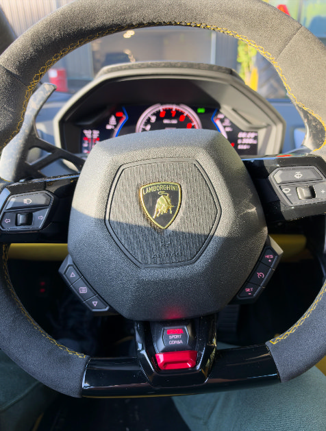 Used 2020 Lamborghini Huracan EVO AWD/4WD image 5
