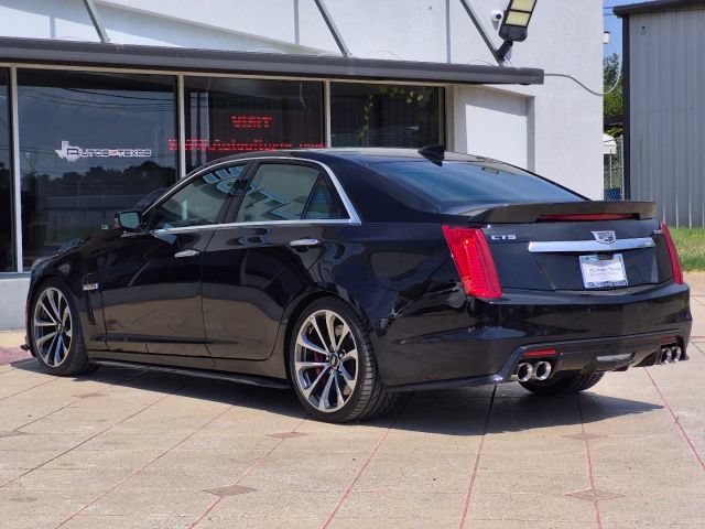 Used 2016 Cadillac CTS V w/ Luxury Package RWD image 4