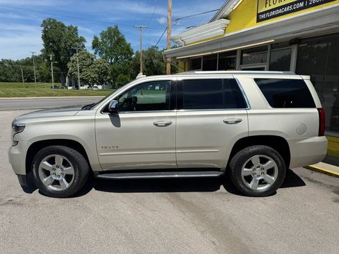 Used 2017 Chevrolet Tahoe Premier AWD/4WD image 3