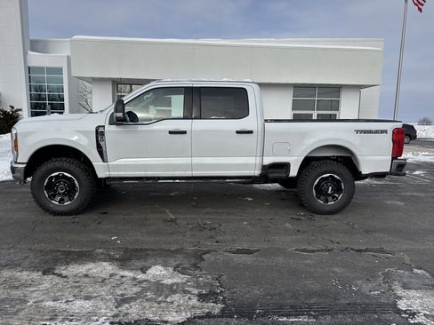 New 2026 Ford F250 XLT w/ Tremor Off-Road Package image 19