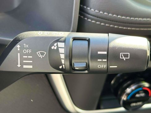 Used 2026 Nissan Rogue SV image 23