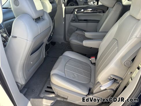 Used 2016 Buick Enclave Premium w/ Experience Buick Package image 28