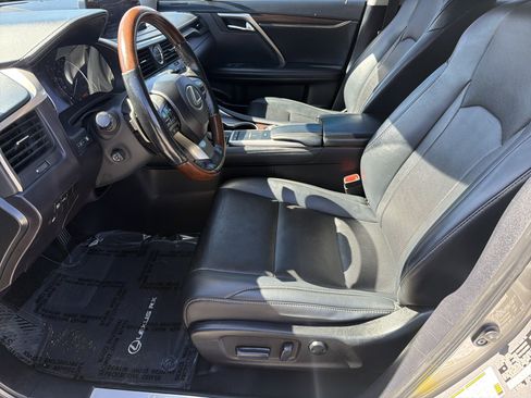 Used 2022 Lexus RX 350 FWD w/ Premium Package image 10