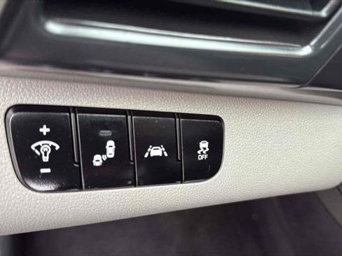 Used 2019 Hyundai Elantra Value Edition image 13