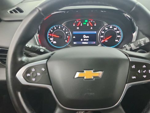 Used 2024 Chevrolet Traverse LT FWD image 18