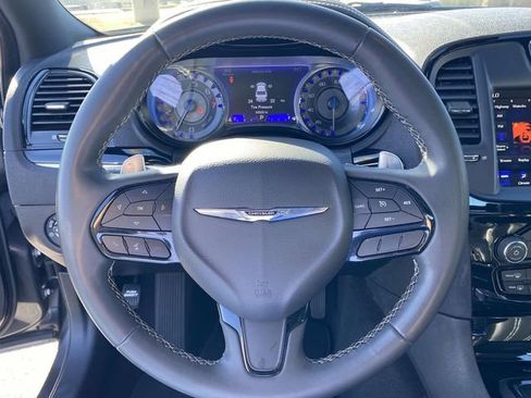 Used 2023 Chrysler 300 S image 19
