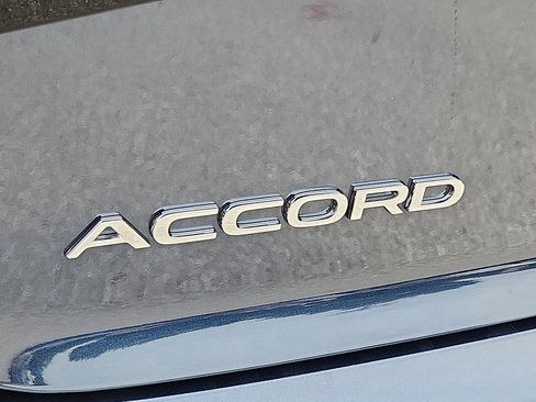 New 2025 Honda Accord EX-L image 19