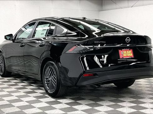 New 2027 Nissan Sentra SV w/ Floor Mat Package FWD image 4