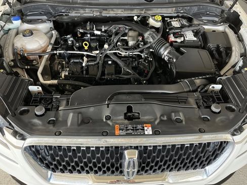 Used 2022 Lincoln Corsair Reserve w/ Equipment Group 201A image 28