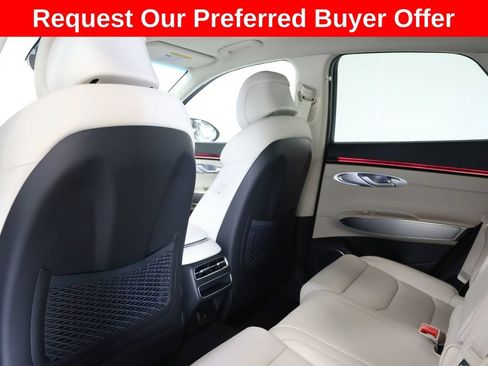 New 2026 Genesis GV70 2.5T Select AWD/4WD image 37