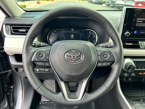 Certified 2023 Toyota RAV4 XLE Premium AWD/4WD image 13