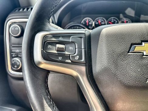 Used 2021 Chevrolet Silverado 1500 LT RWD image 31