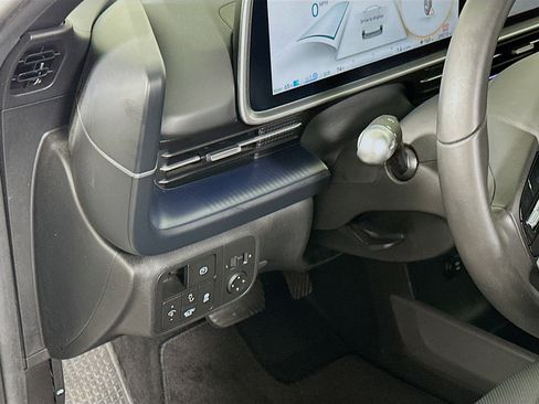 Used 2024 Hyundai Ioniq 6 SEL image 17