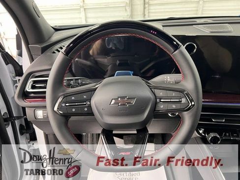 New 2026 Chevrolet Traverse RS w/ LPO, Floor Liner Package FWD image 51