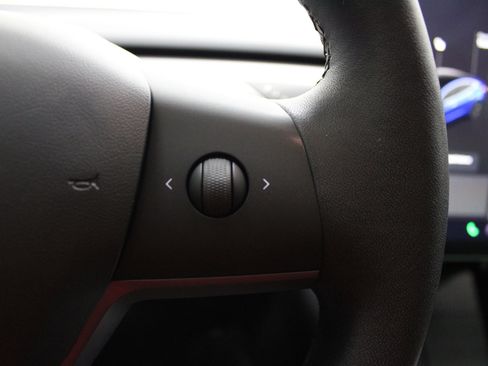 Used 2020 Tesla Model 3 Long Range image 34