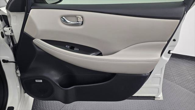 Used 2019 Nissan Leaf SL w/ SL Technology Package FWD image 23