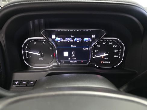 Used 2023 GMC Sierra 3500 AT4 w/ AT4 Preferred Package image 21