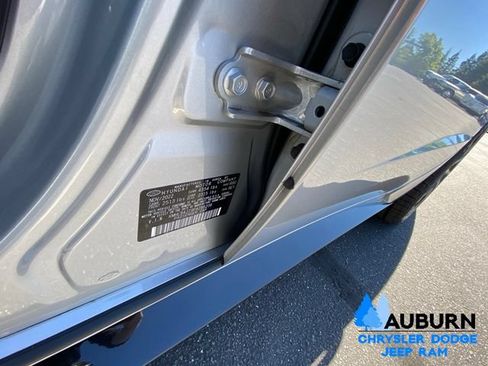 Used 2023 Hyundai Sonata Limited FWD image 31