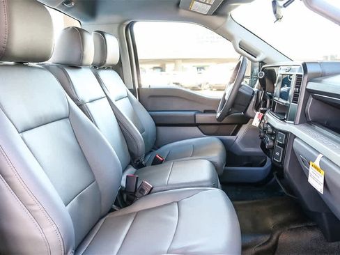 New 2026 Ford F250 XL w/ XL Chrome Package image 20