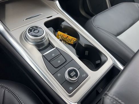 Certified 2023 Ford Explorer XLT w/ Equipment Group 202A image 16