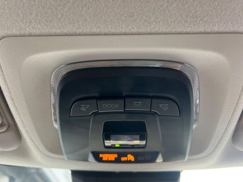 Used 2023 Toyota Corolla LE image 20