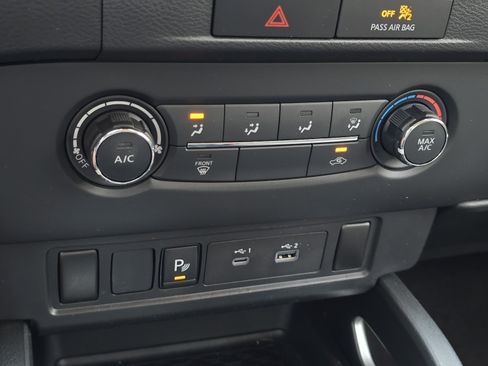 Certified 2023 Nissan Frontier SV w/ Technology Package AWD/4WD image 22