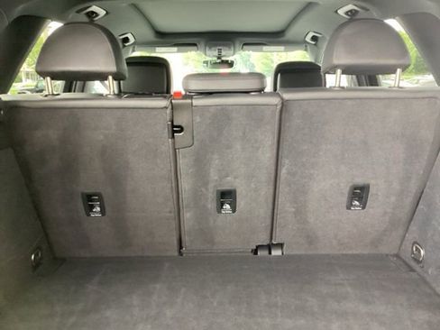 Used 2023 Audi Q3 2.0T Premium image 12