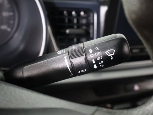 Used 2023 Kia Rio LX image 34