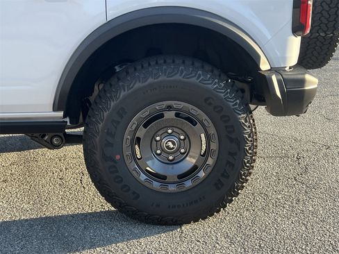 New 2025 Ford Bronco Badlands image 26