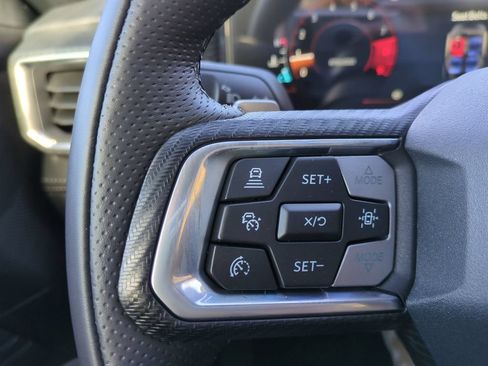 Used 2025 Ford Mustang GT Premium RWD image 28