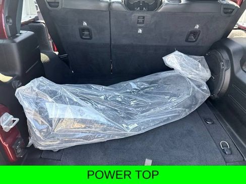Used 2021 Jeep Wrangler Unlimited Sahara w/ Uconnect 4C Nav & Sound Group AWD/4WD image 50