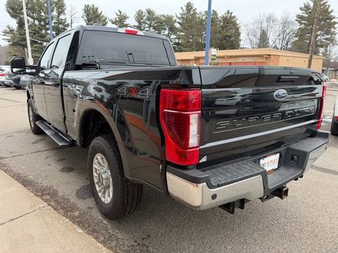 Used 2022 Ford F250 XLT w/ XLT Value Package image 5