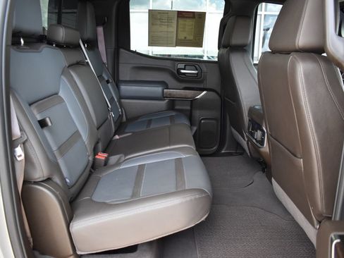 Used 2022 GMC Sierra 1500 Denali w/ Driver Alert Package II AWD/4WD image 16