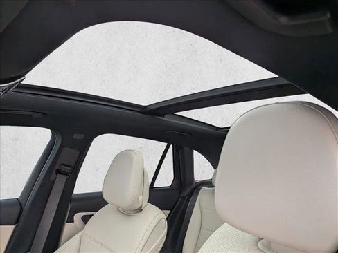 New 2026 Mercedes-Benz GLC 300 4MATIC image 15