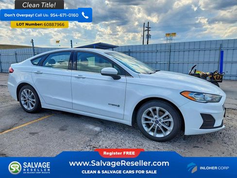Used 2019 Ford Fusion SE FWD image 5