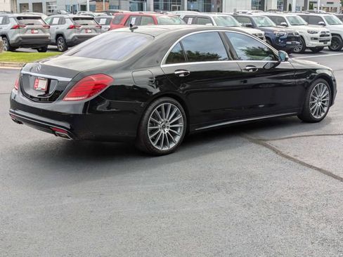 Used 2017 Mercedes-Benz S 550 Sedan image 4