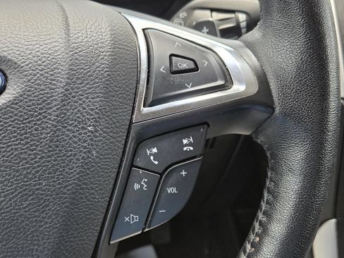 Used 2019 Ford Edge SEL w/ Equipment Group 201A AWD/4WD image 21