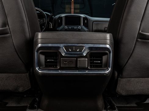 Used 2021 GMC Sierra 2500 Denali w/ Denali Black Diamond Edition image 33