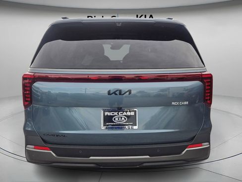 New 2026 Kia Carnival SX Prestige FWD image 4