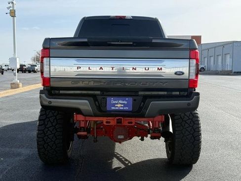 Used 2017 Ford F250 Platinum w/ Platinum Ultimate Package image 9