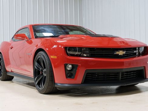 Used 2012 Chevrolet Camaro ZL1 RWD image 1