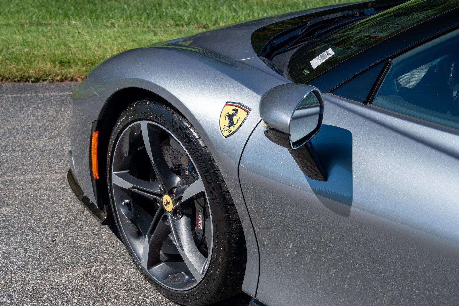Used 2022 Ferrari SF90 Stradale AWD/4WD image 9