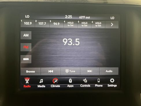 Used 2021 RAM 2500 Laramie w/ Night Edition AWD/4WD image 14