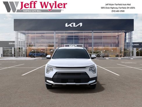 New 2026 Kia Niro EX FWD image 2