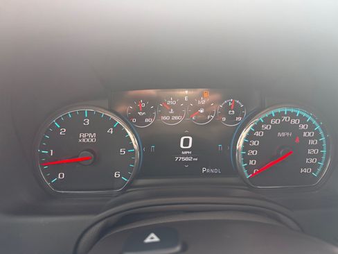 Certified 2019 GMC Yukon Denali w/ Denali Ultimate Package AWD/4WD image 14