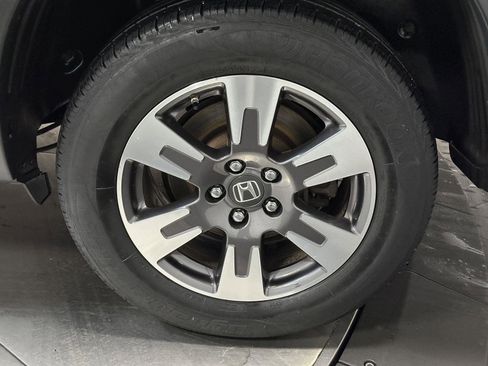 Used 2017 Honda Ridgeline RTL-E image 19