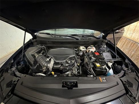 Certified 2025 Cadillac XT6 Premium Luxury w/ Platinum Package image 28