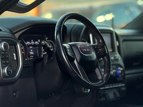 Used 2019 GMC Sierra 1500 AT4 w/ AT4 Premium Package image 9