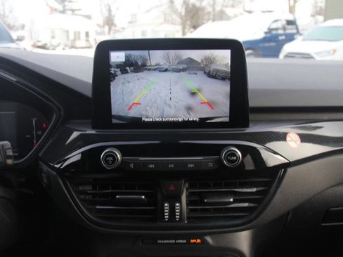 Certified 2025 Ford Escape ST-Line Select image 29