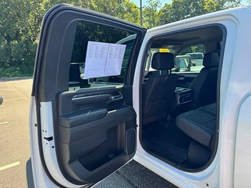 Used 2025 Chevrolet Silverado 3500 LTZ w/ LTZ Plus Package AWD/4WD image 15